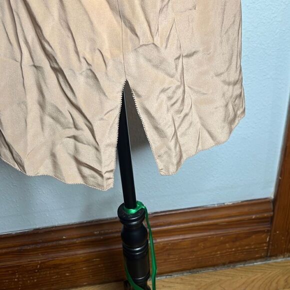 Vince Silk Blouse Light Brown Deep V Neck Long Sleeve Side Slit Tops Women's Siz - Picture 7 of 12